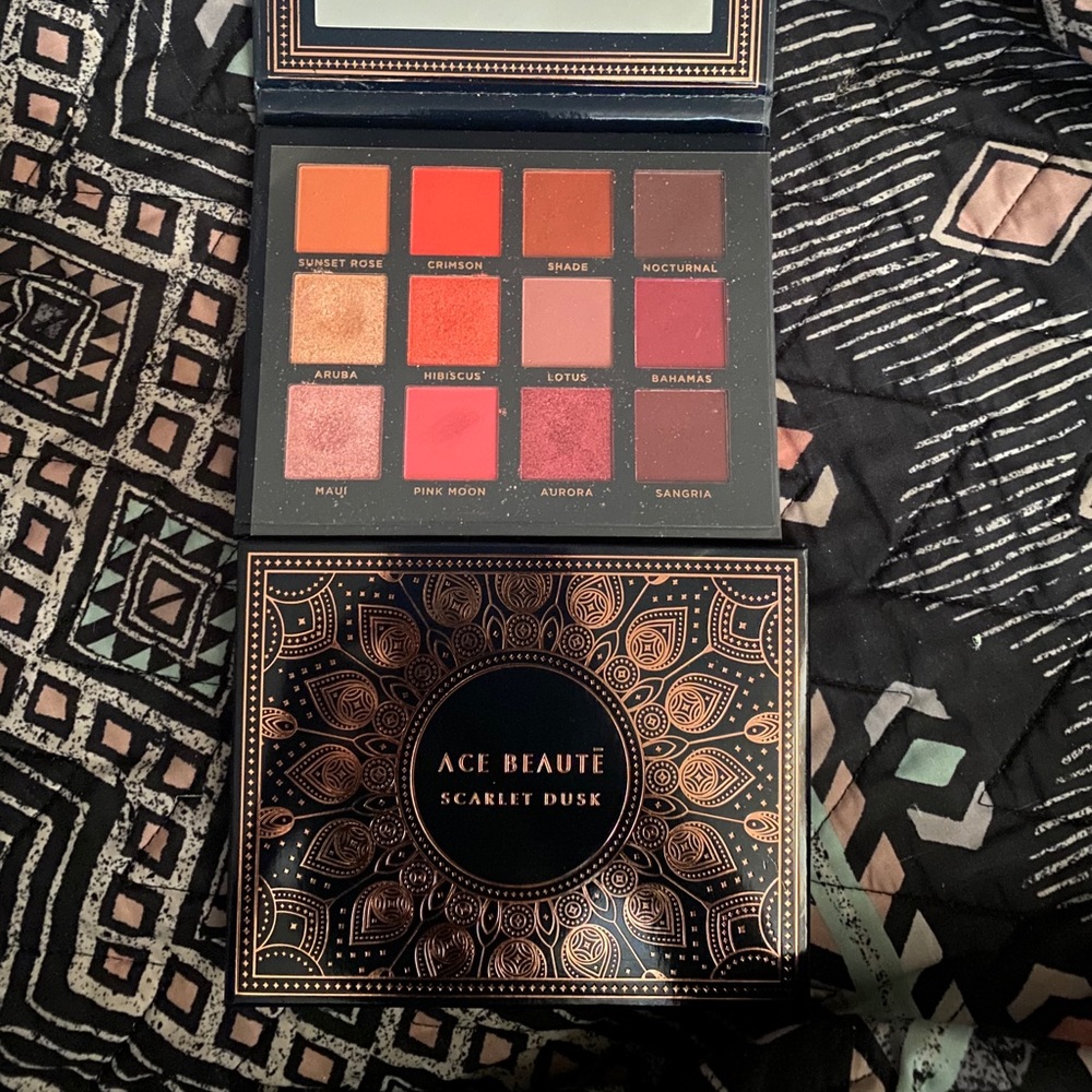 Ace beaute eyeshadow